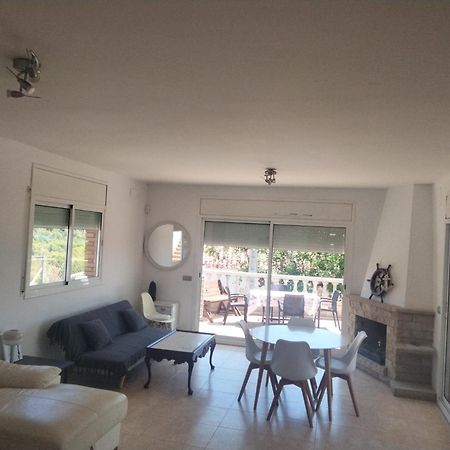 Can Trullen Chalet Calafell Bagian luar foto